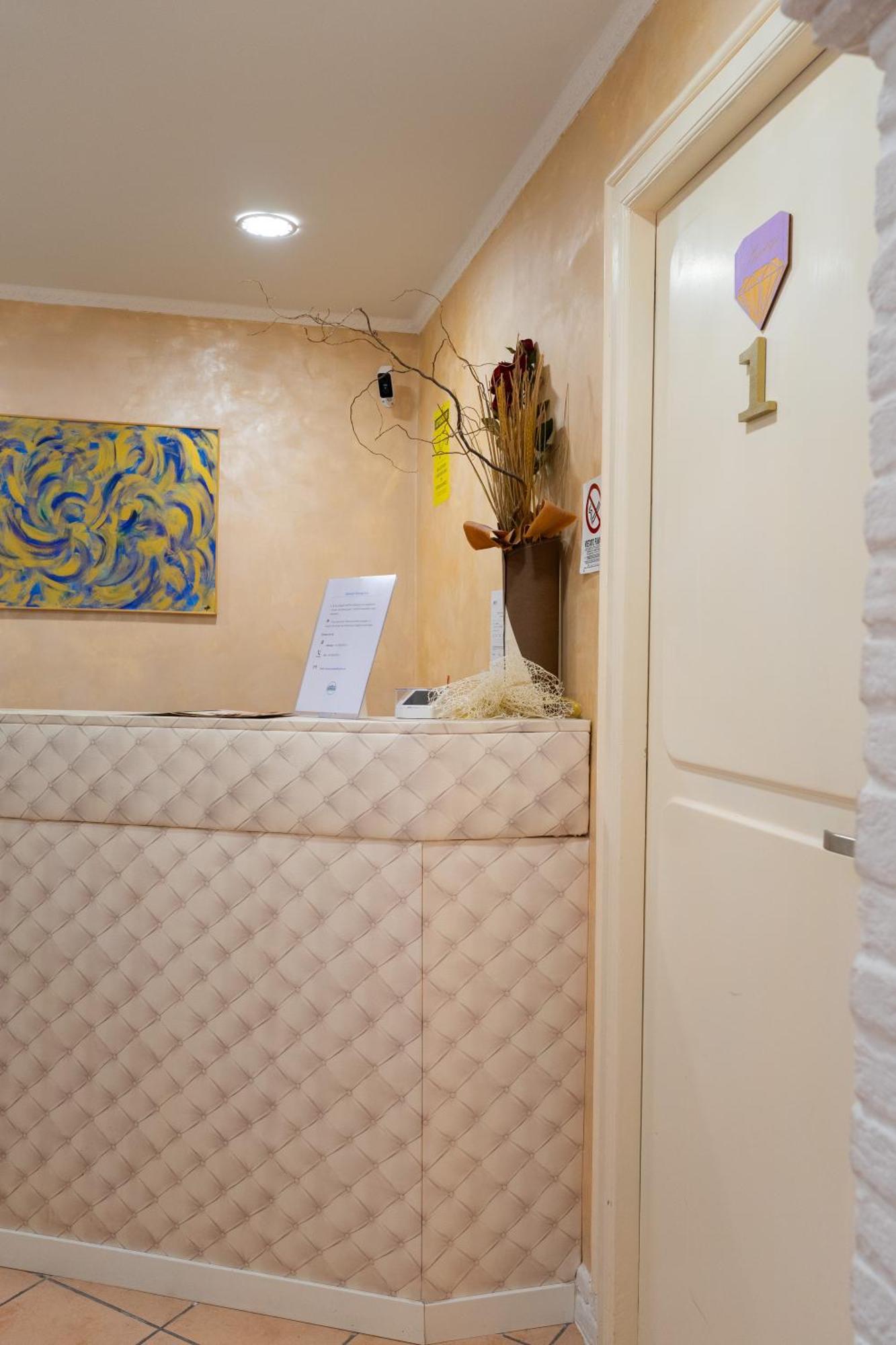 ローマ Domus Premuda Bed & Breakfast エクステリア 写真